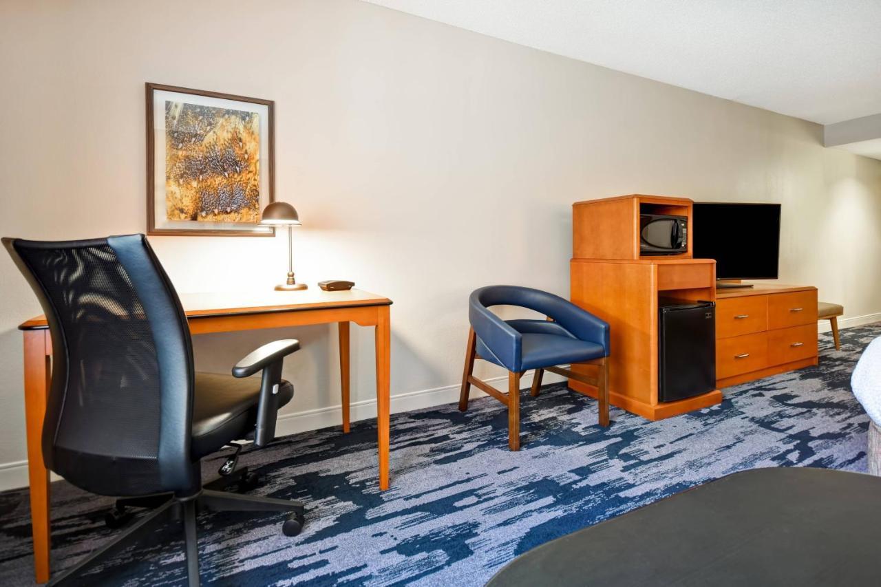 Fairfield Inn & Suites By Marriott Atlanta Kennesaw Extérieur photo