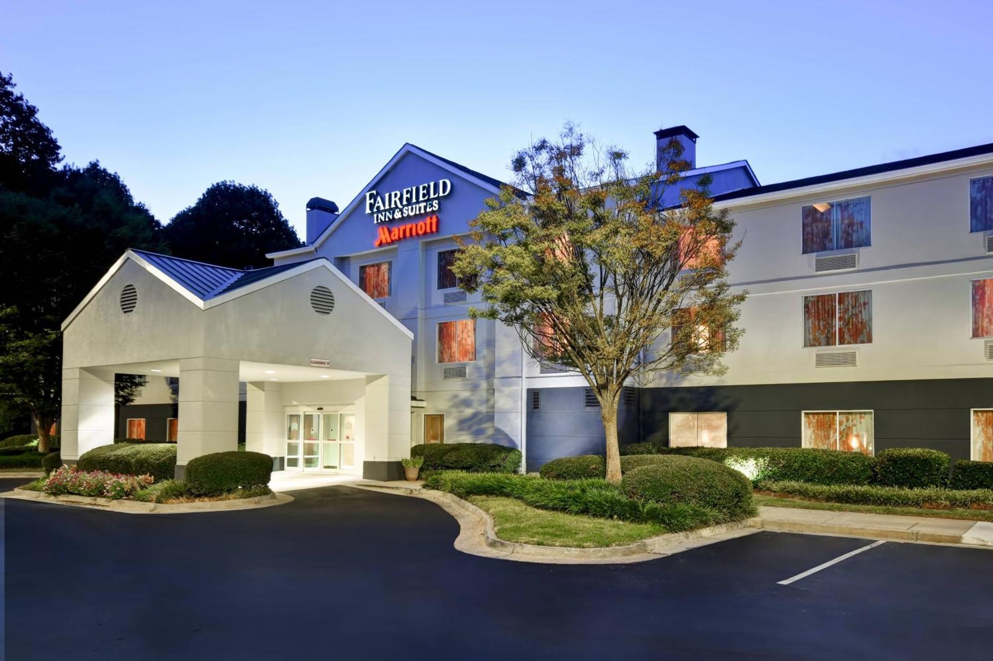Fairfield Inn & Suites By Marriott Atlanta Kennesaw Extérieur photo